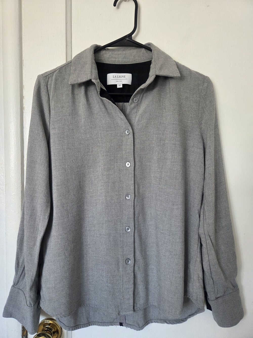 La Ligne Grey Button-Front Long Sleeve Shirt Xsmall